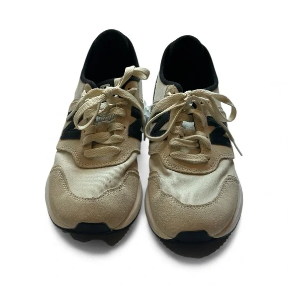 New Balance Women's Beige and Black Sneakers size 6 1/2 - Picture 4 of 7
